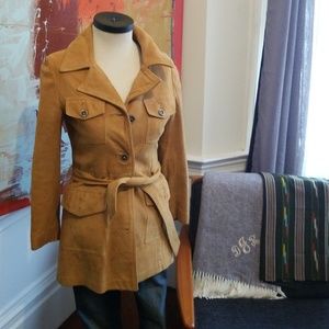 Suede jacket, step into fall with this adorable #!